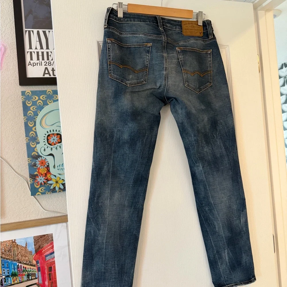 American Eagle Outfitters excellent no